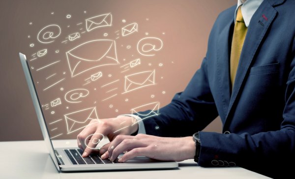 Аналитика Big Data МТС: родители стали чаще дарить свои смартфоны детям